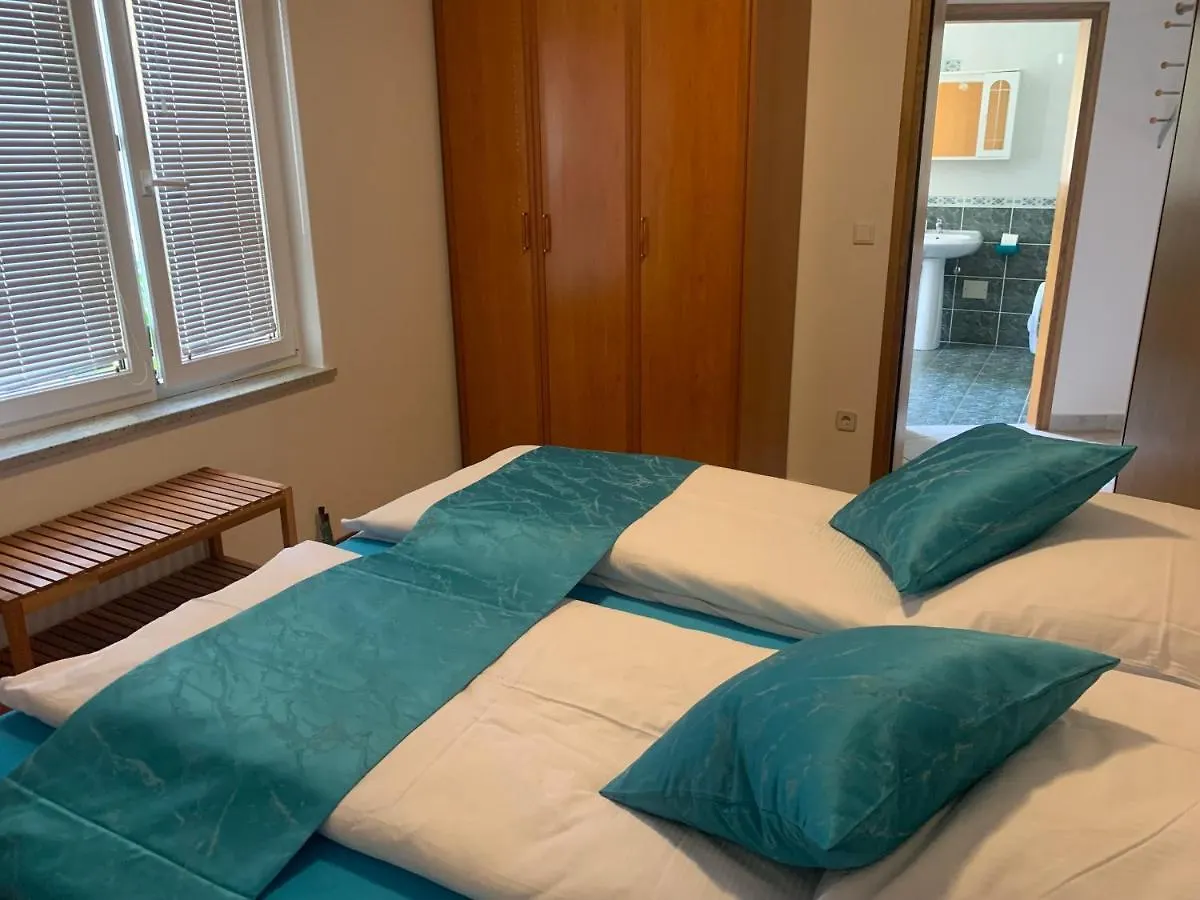 Apartmani Auer Pjescana Uvala 0*,