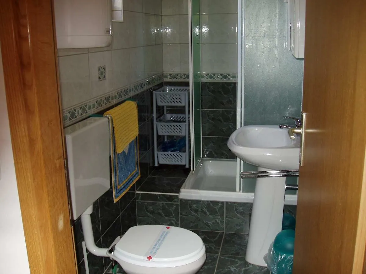 Apartmani Auer Pjescana Uvala 0*,